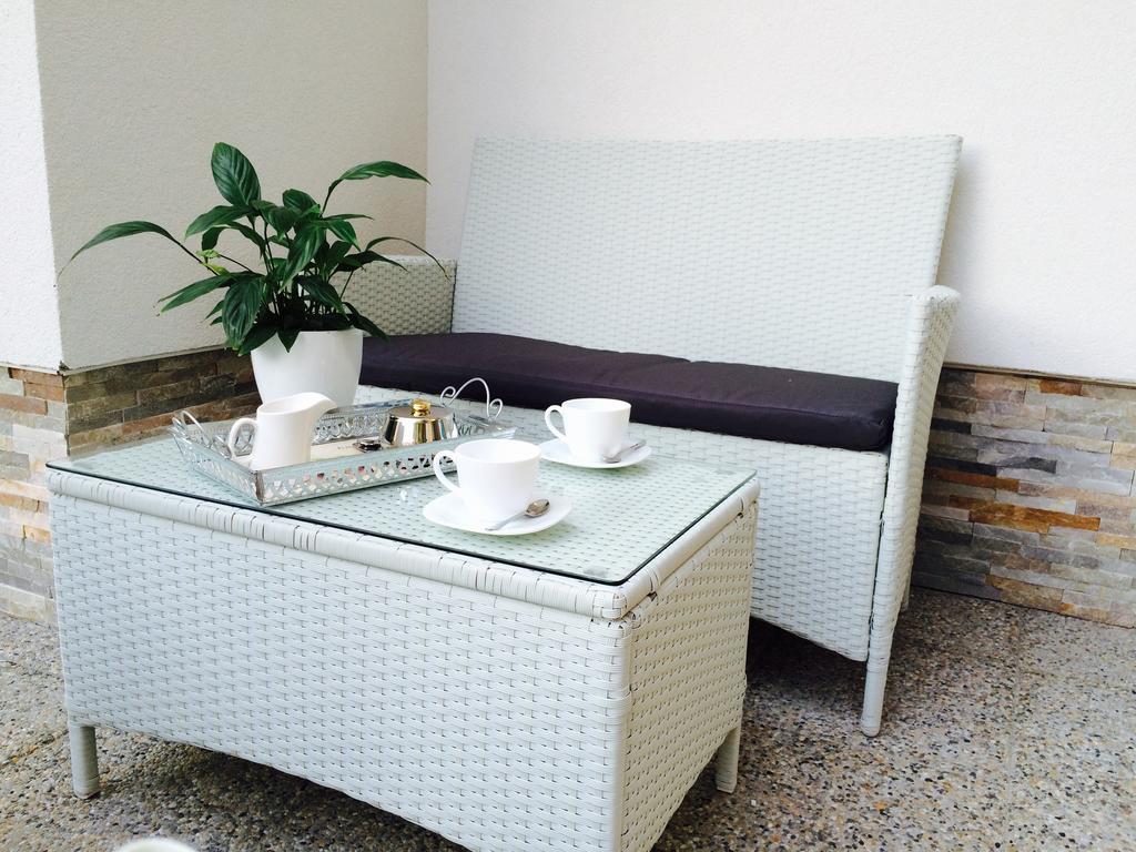 Luxury Studio Apartment White Sensation 보디체 객실 사진
